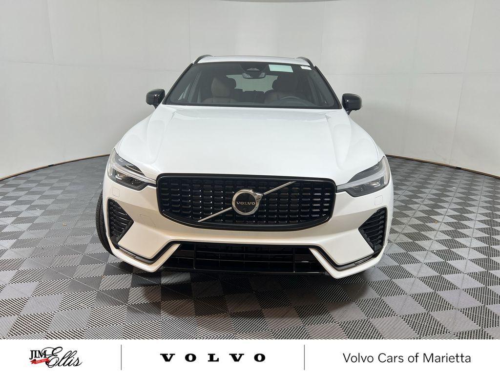 new 2025 Volvo XC60 car, priced at $48,824