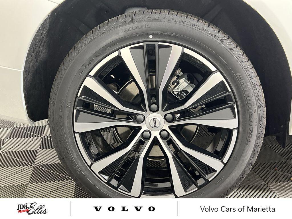 new 2025 Volvo XC60 car, priced at $48,824
