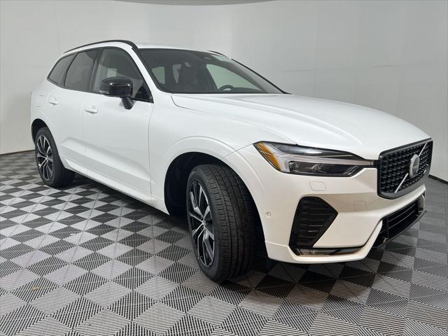 new 2025 Volvo XC60 car, priced at $49,990