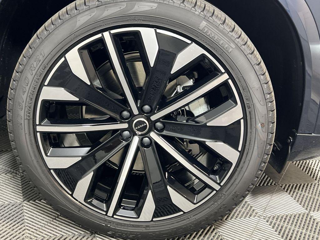 new 2026 Volvo XC90 car, priced at $71,825