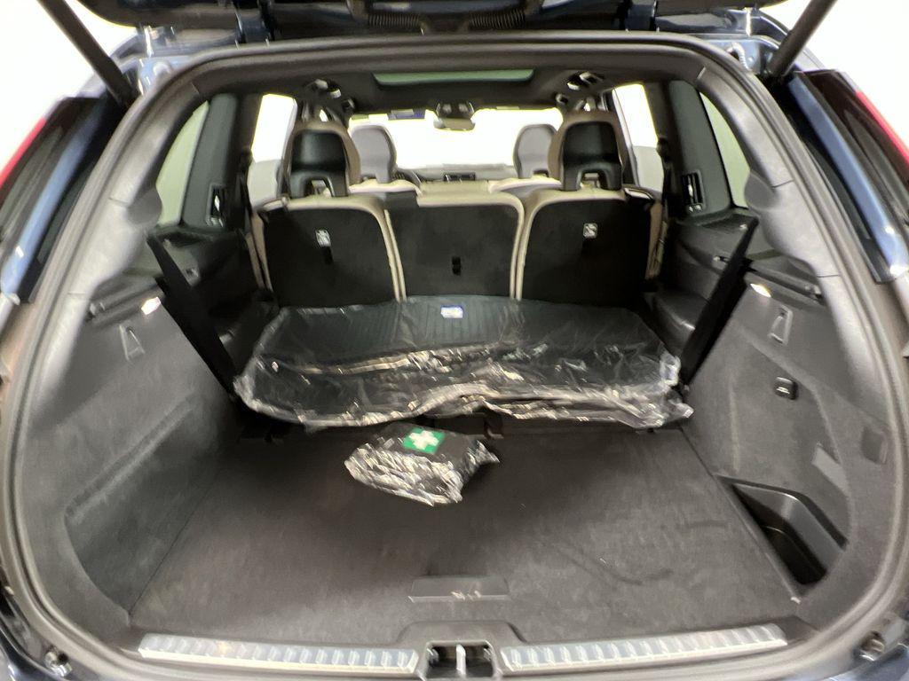 new 2026 Volvo XC90 car, priced at $71,825