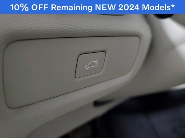 new 2024 Volvo S60 car, priced at $43,397