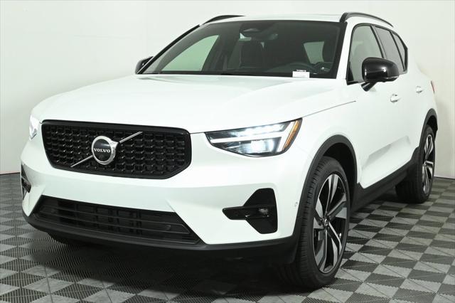 new 2023 Volvo XC40 car, priced at $47,226