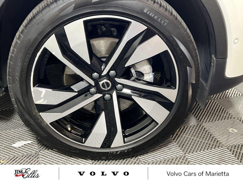 used 2025 Volvo XC40 car, priced at $32,423