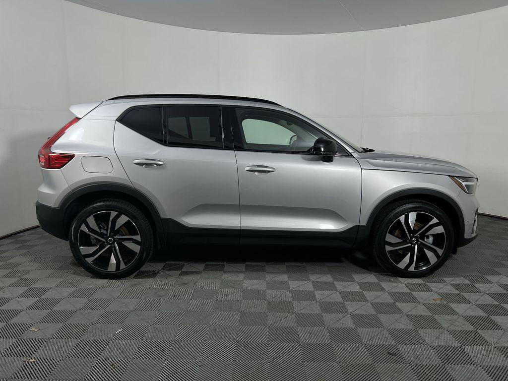used 2025 Volvo XC40 car, priced at $33,429