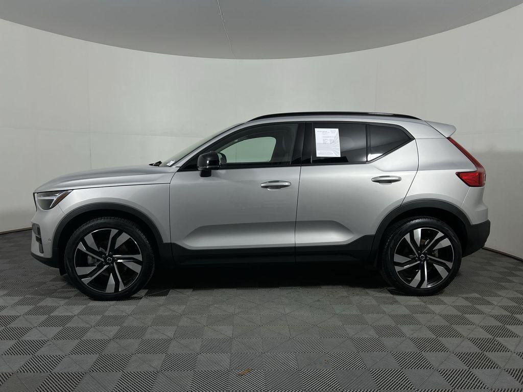 used 2025 Volvo XC40 car, priced at $33,429