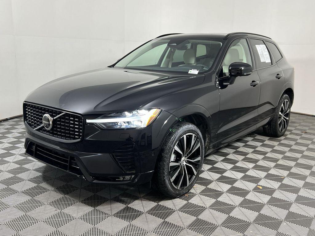 used 2023 Volvo XC60 car, priced at $34,919