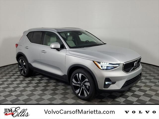 new 2025 Volvo XC40 car, priced at $48,170