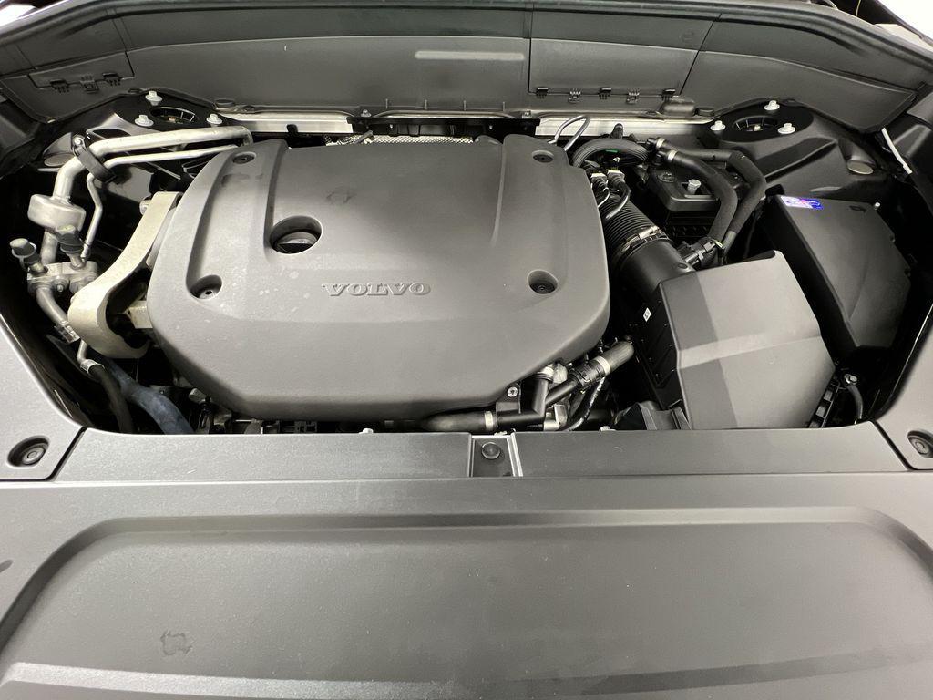 used 2025 Volvo XC90 car, priced at $50,999