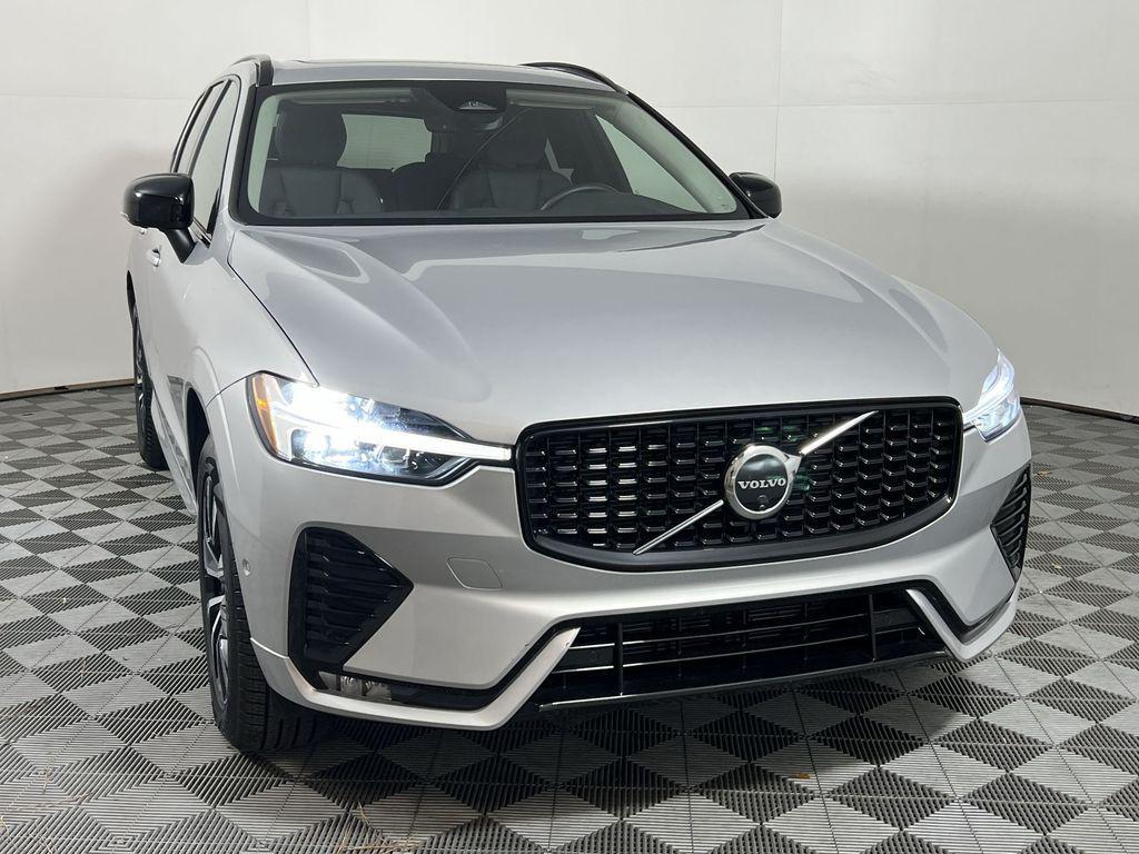 used 2025 Volvo XC60 car, priced at $39,787