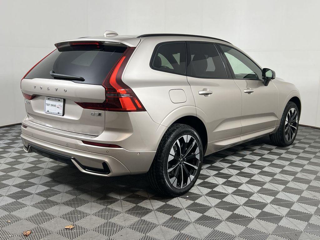 new 2026 Volvo XC60 car