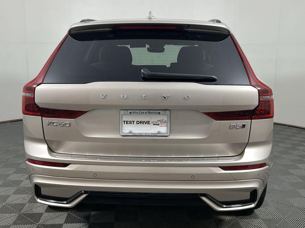 new 2026 Volvo XC60 car