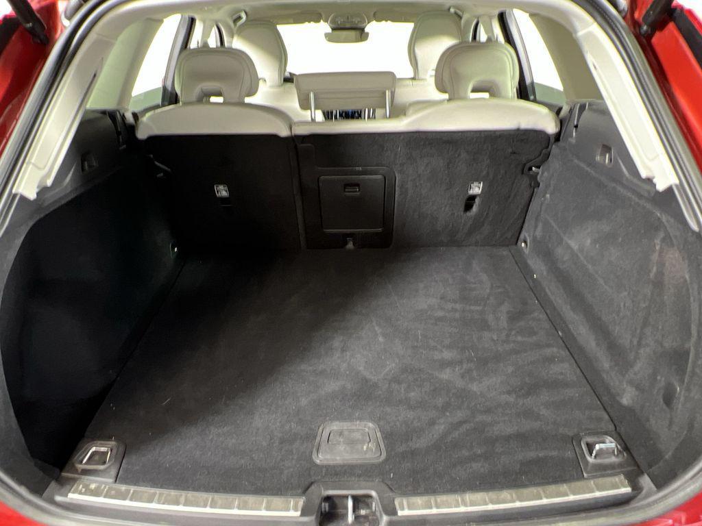 used 2023 Volvo XC60 car, priced at $37,284
