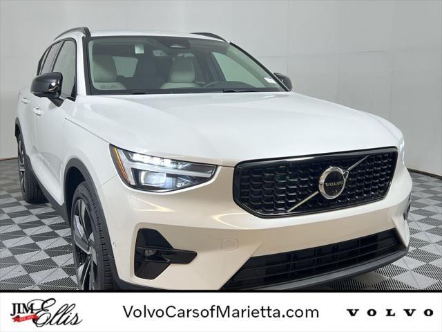 new 2025 Volvo XC40 car, priced at $47,810