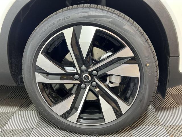 new 2025 Volvo XC40 car, priced at $47,810