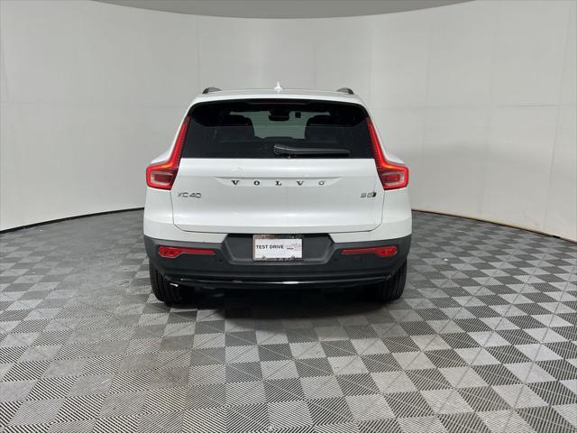 new 2025 Volvo XC40 car, priced at $47,810