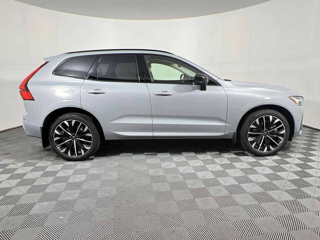 new 2026 Volvo XC60 car
