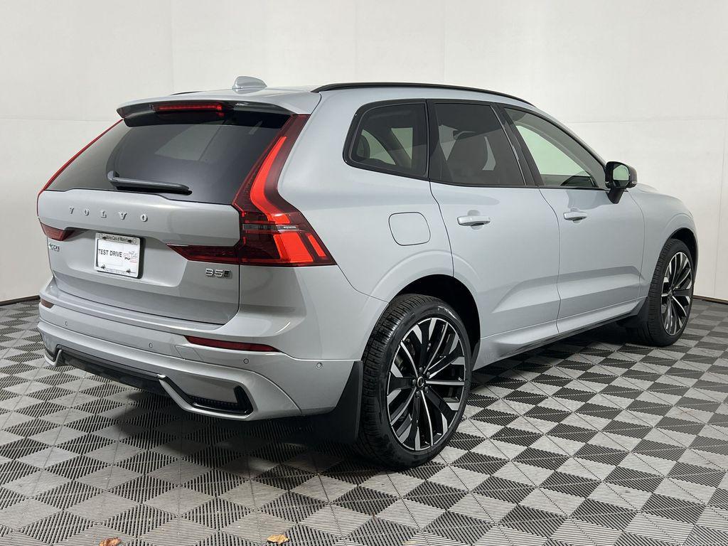 new 2026 Volvo XC60 car
