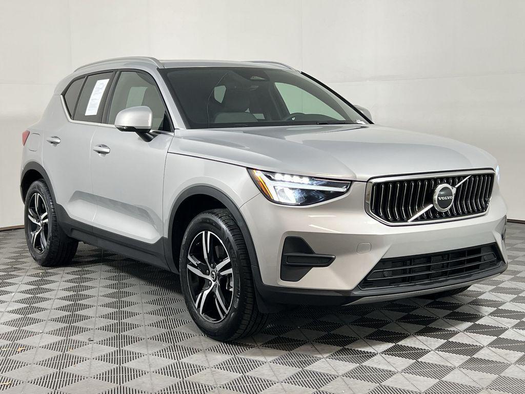 used 2025 Volvo XC40 car, priced at $31,495
