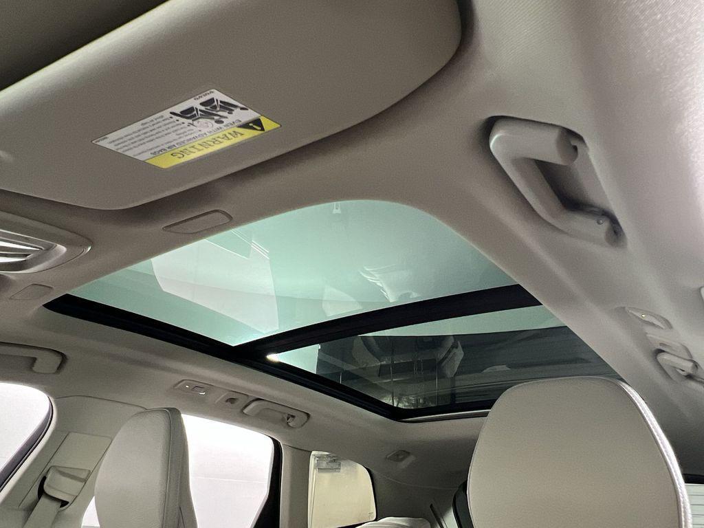 used 2023 Volvo XC60 car, priced at $30,927