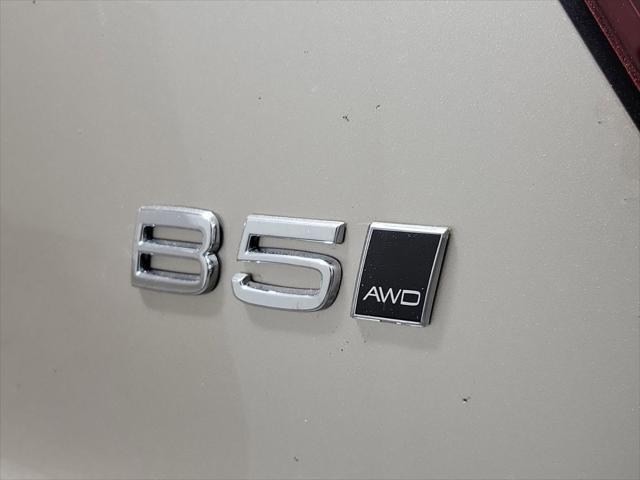new 2024 Volvo XC40 car, priced at $48,010