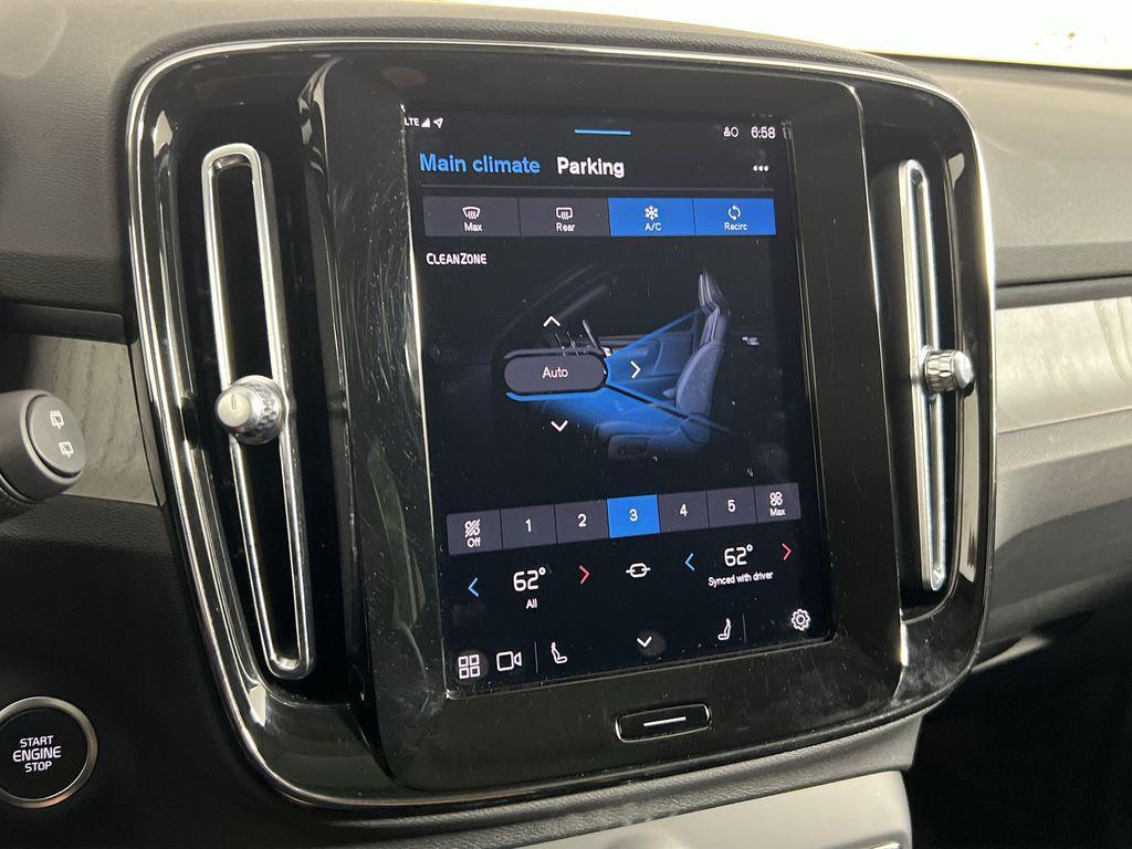 used 2025 Volvo XC40 car, priced at $35,857
