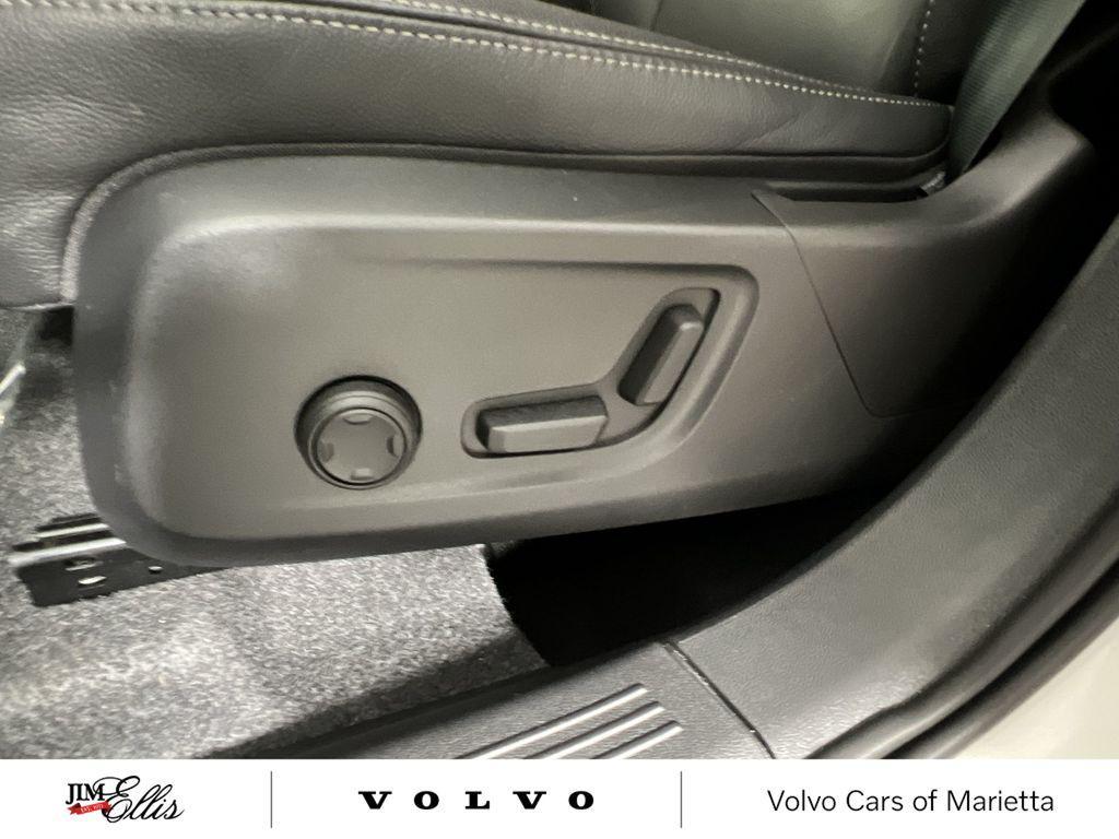 used 2025 Volvo XC40 car, priced at $37,214
