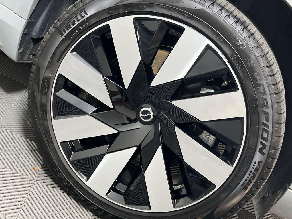 used 2024 Volvo XC90 Recharge Plug-In Hybrid car, priced at $59,468