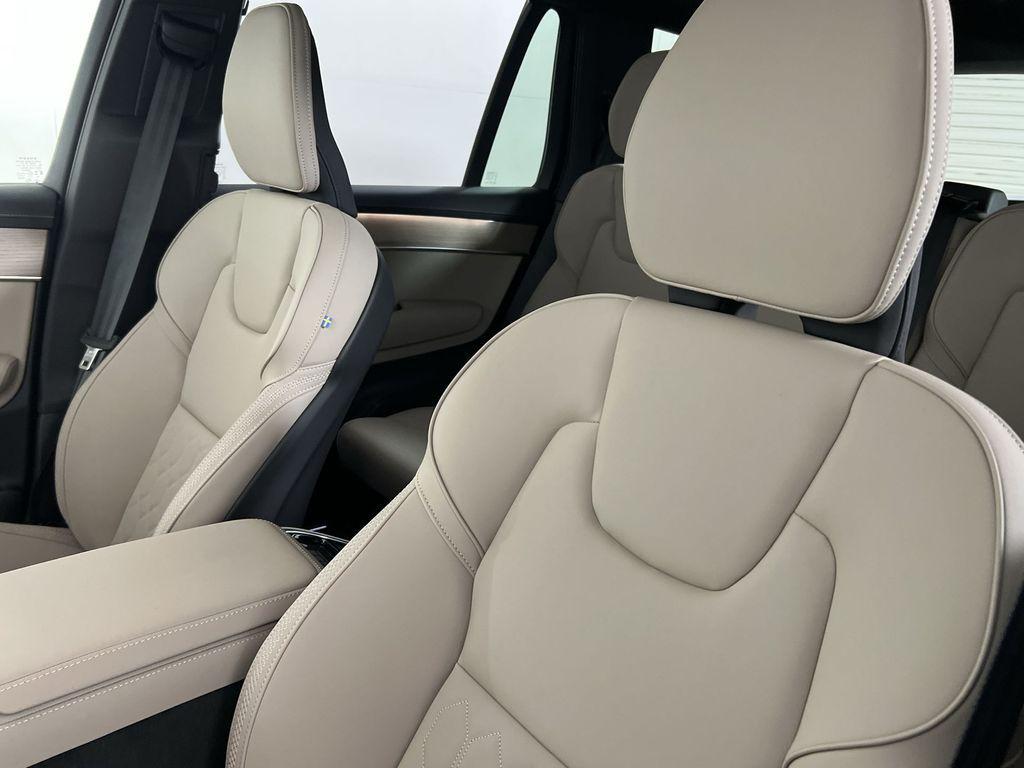 new 2026 Volvo XC90 car, priced at $71,825