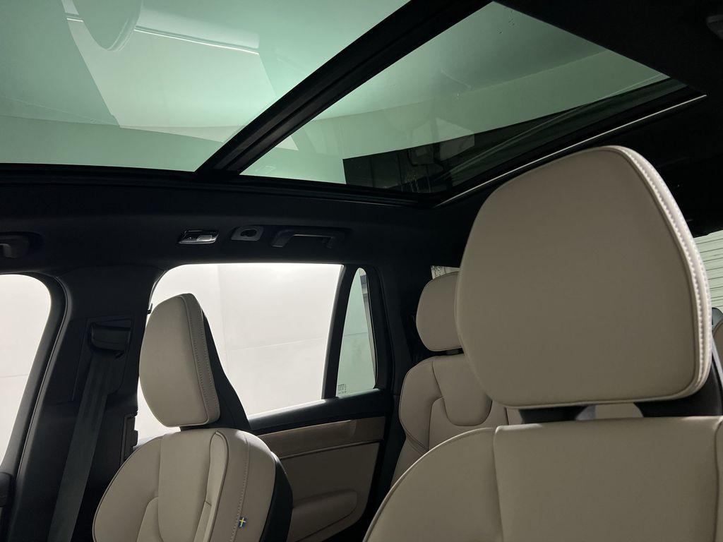 new 2026 Volvo XC90 car, priced at $71,825