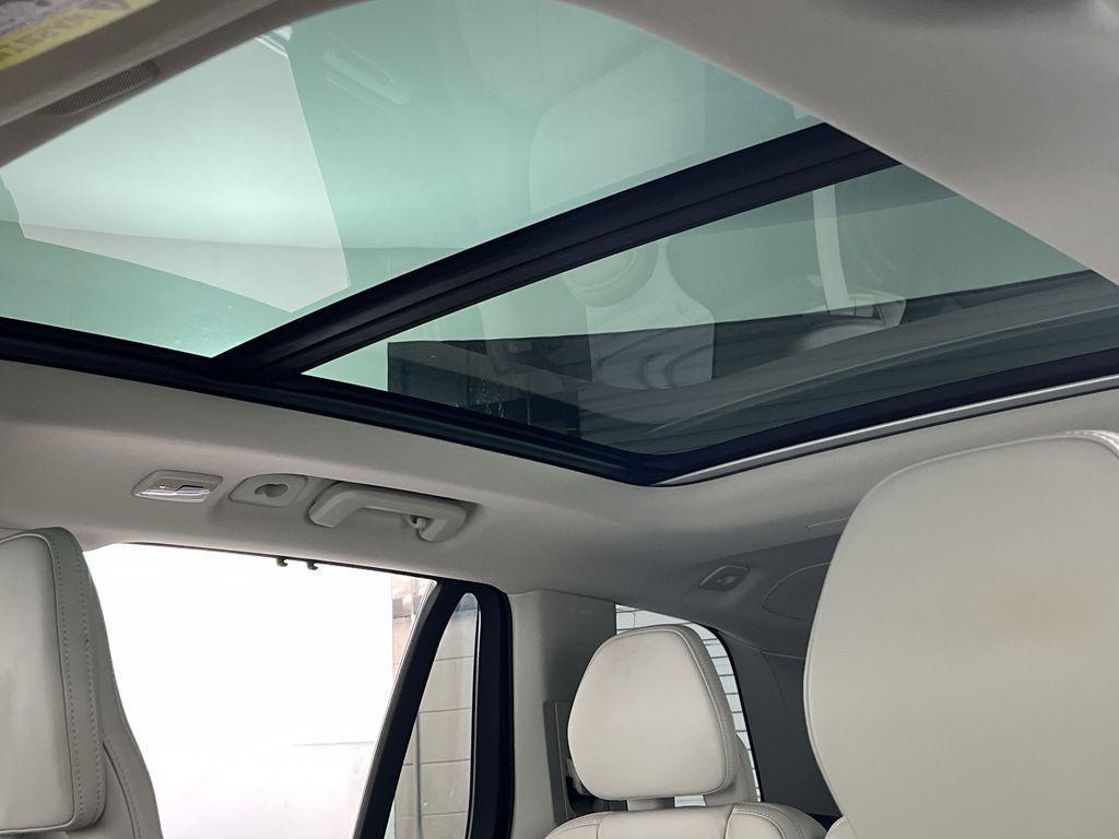 used 2023 Volvo XC90 Recharge Plug-In Hybrid car, priced at $45,184