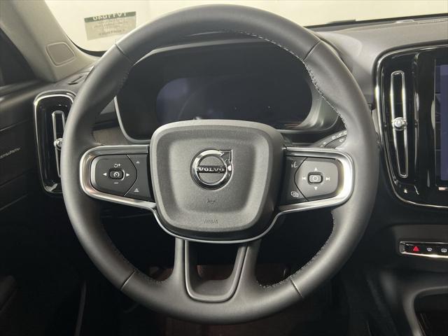 new 2025 Volvo XC40 car, priced at $49,620