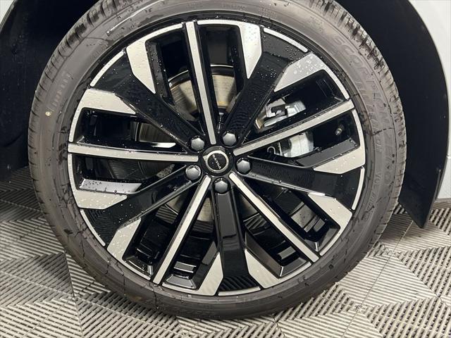 new 2026 Volvo XC60 car, priced at $63,935