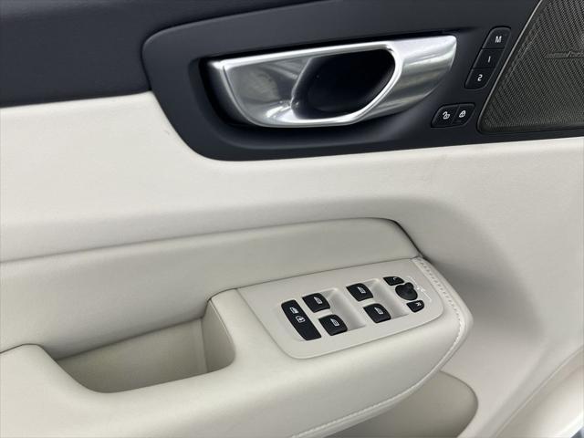 new 2026 Volvo XC60 car, priced at $63,935