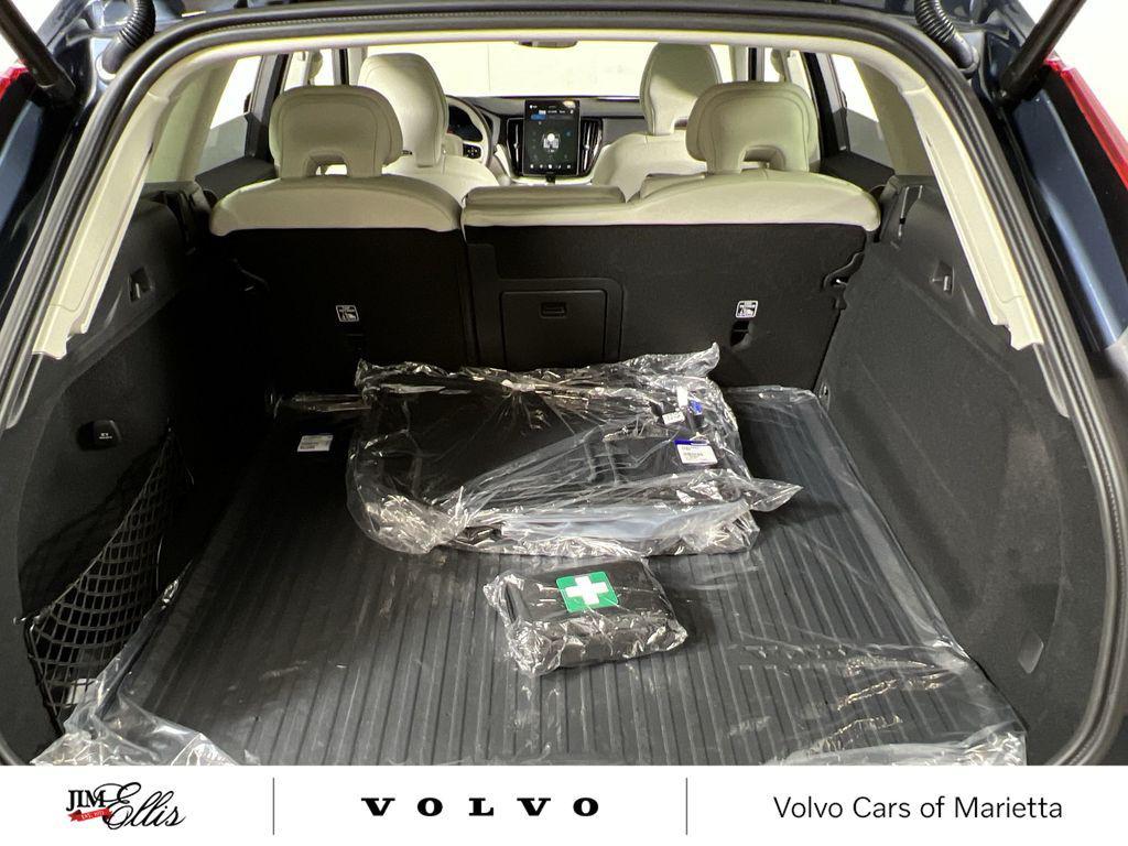 new 2026 Volvo XC60 car