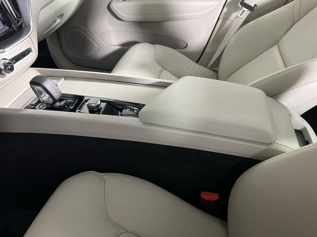 used 2025 Volvo XC60 car, priced at $41,948