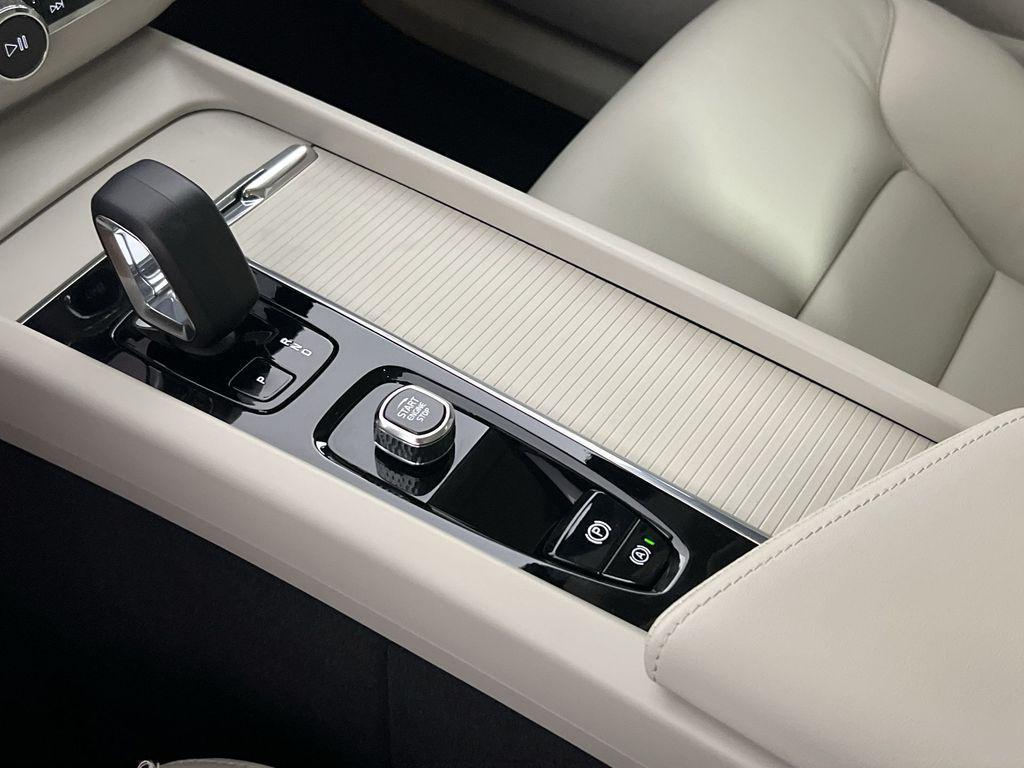 used 2025 Volvo XC60 car, priced at $41,948