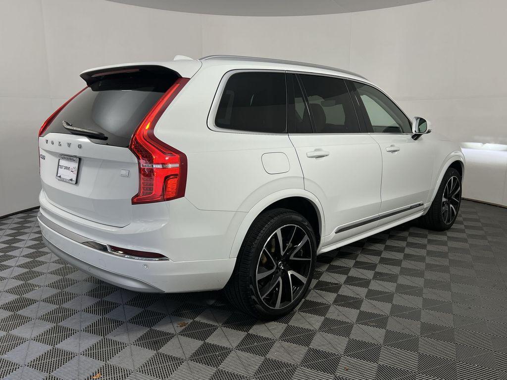 used 2022 Volvo XC90 Recharge Plug-In Hybrid car, priced at $40,899