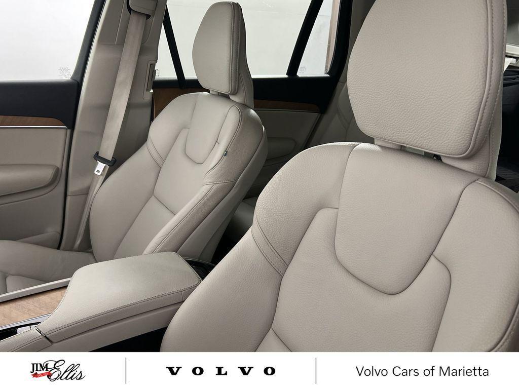 used 2022 Volvo XC90 Recharge Plug-In Hybrid car, priced at $42,487