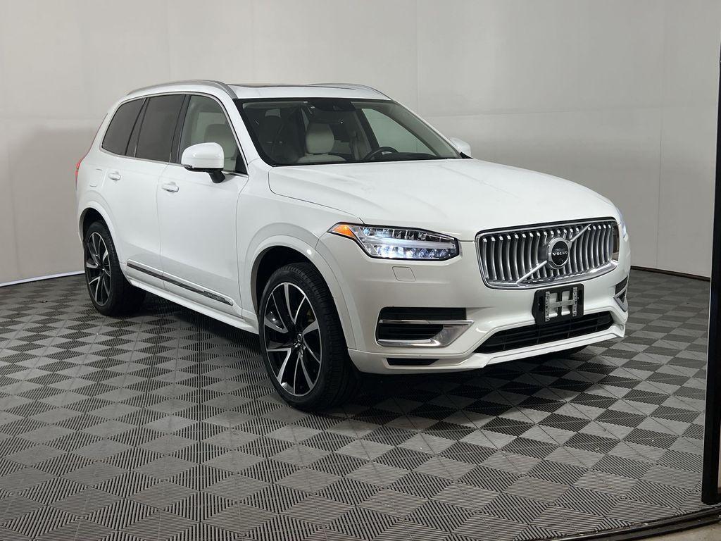 used 2022 Volvo XC90 Recharge Plug-In Hybrid car, priced at $40,899