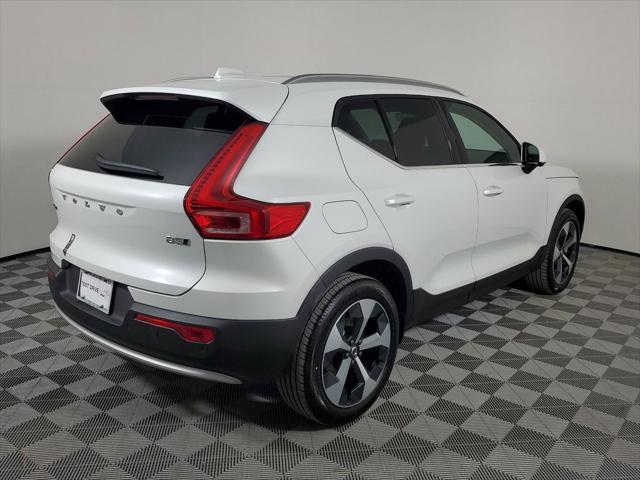 new 2025 Volvo XC40 car, priced at $48,315