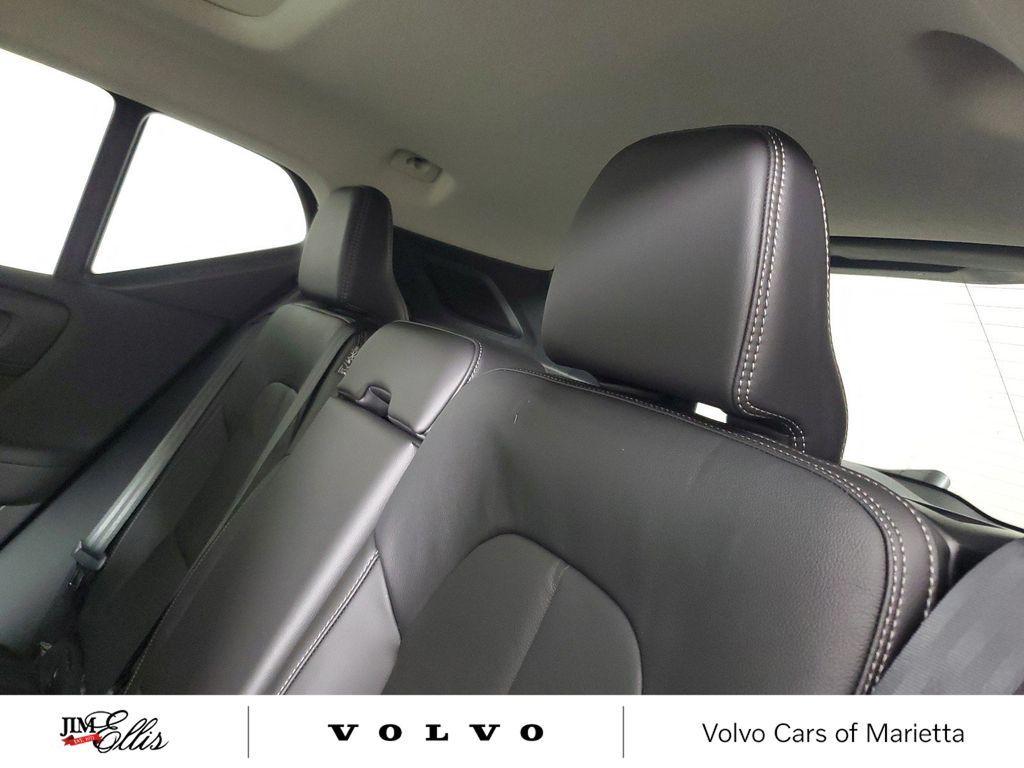 new 2025 Volvo XC40 car, priced at $41,414