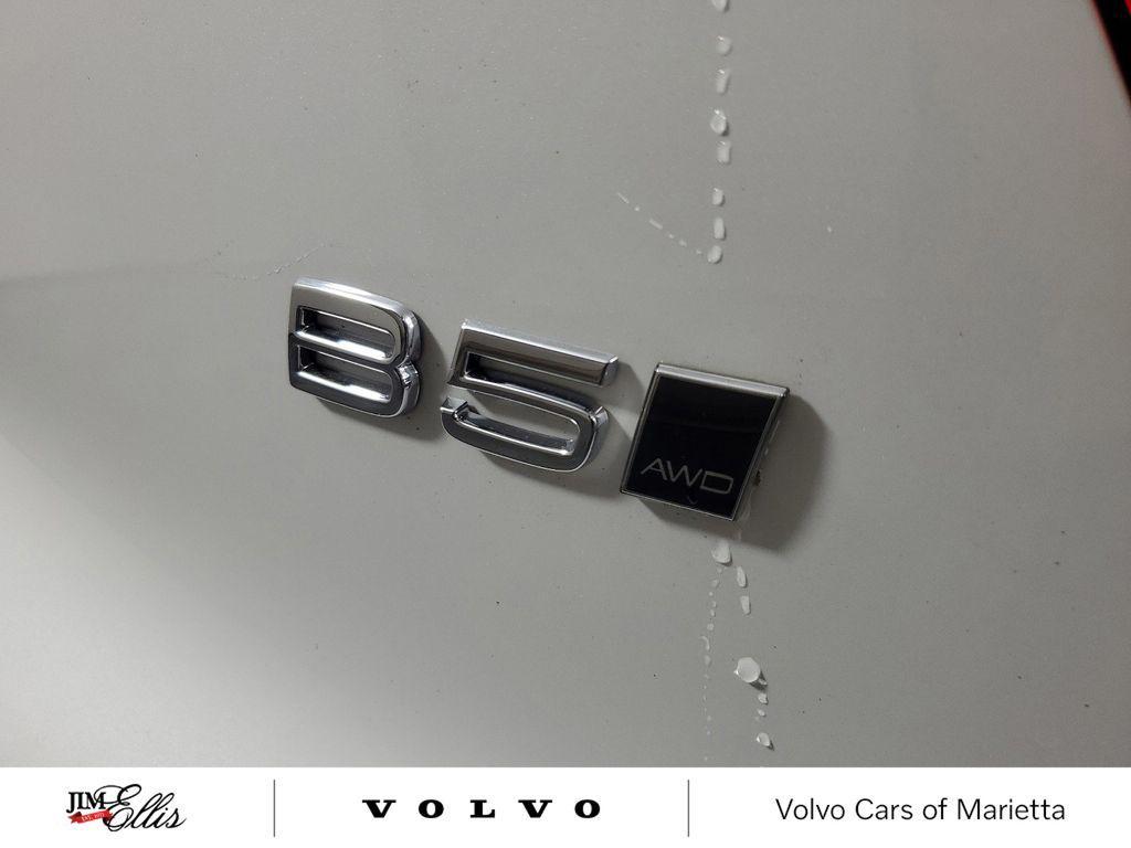 new 2025 Volvo XC40 car, priced at $41,414