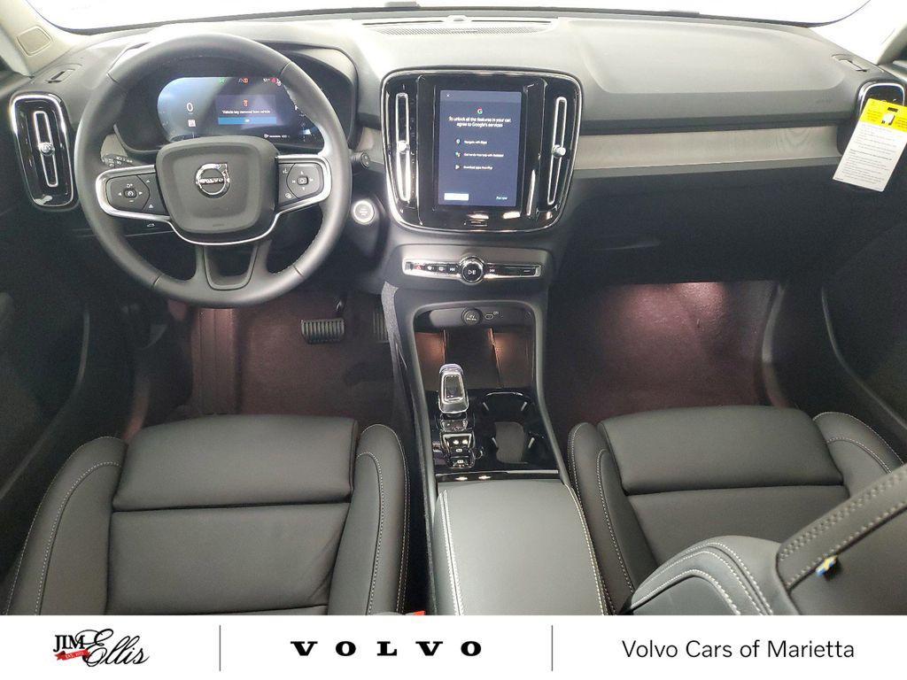 new 2025 Volvo XC40 car, priced at $41,414