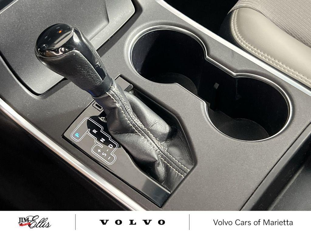 used 2016 Toyota Camry car, priced at $12,913