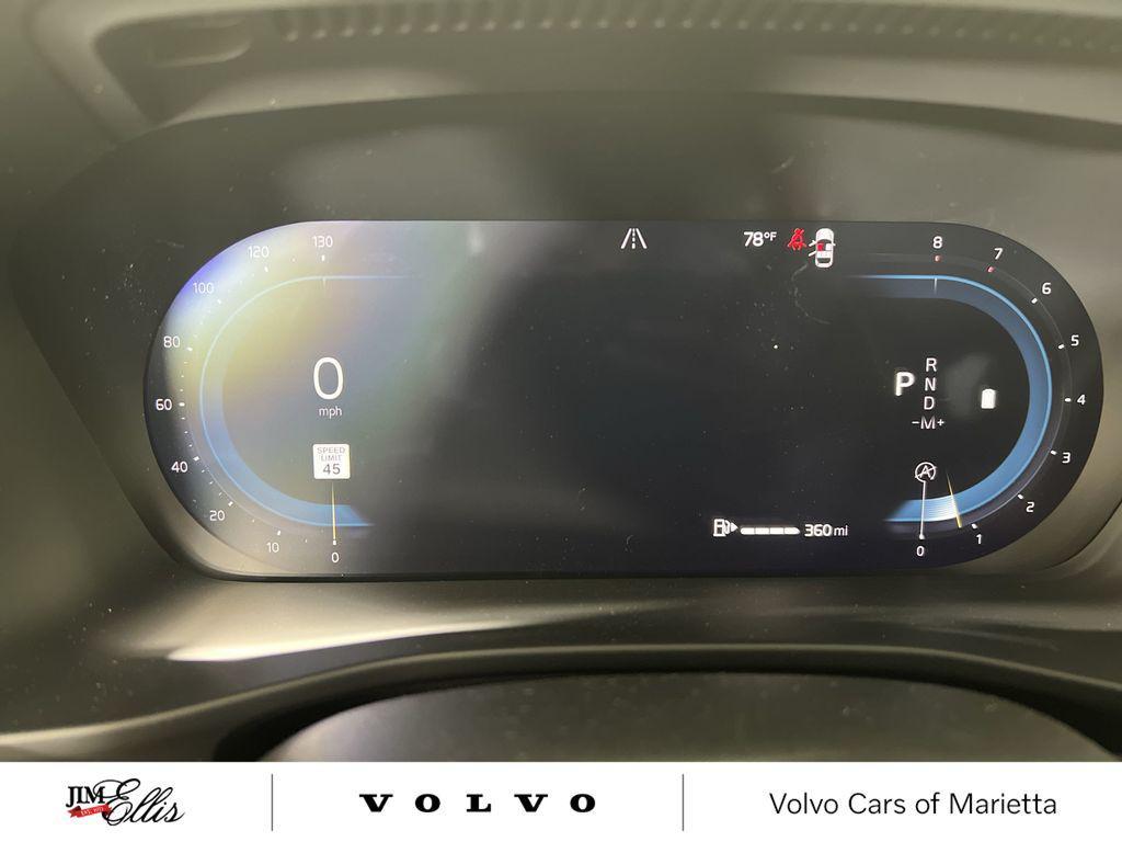 new 2025 Volvo XC40 car, priced at $41,049