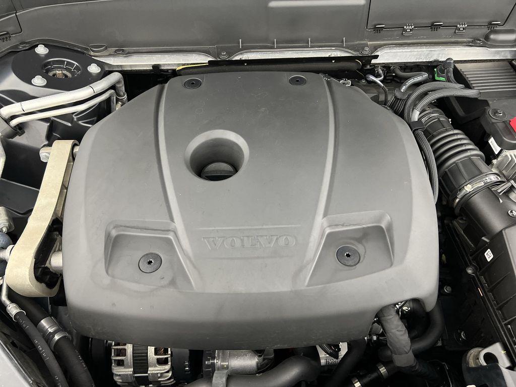 used 2022 Volvo XC90 car, priced at $40,485