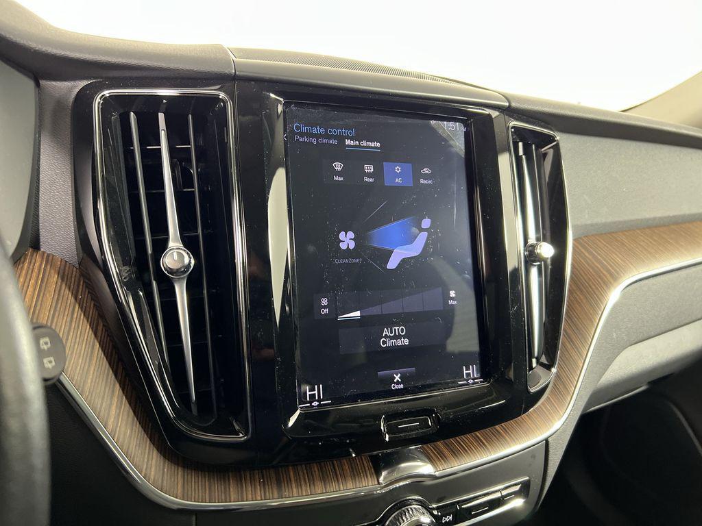 used 2021 Volvo XC60 car, priced at $23,977