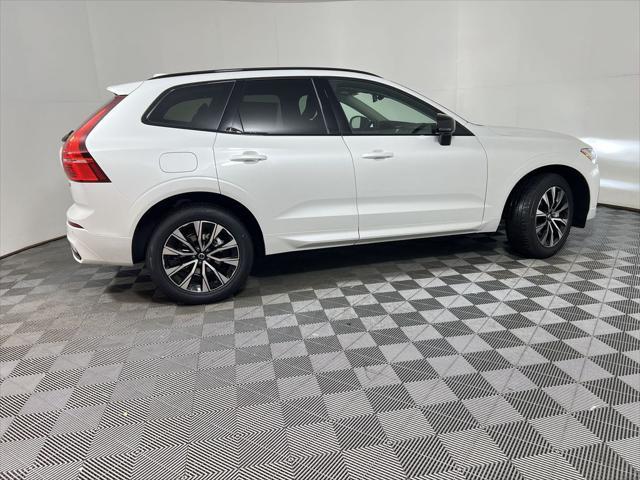 new 2025 Volvo XC60 car, priced at $49,895