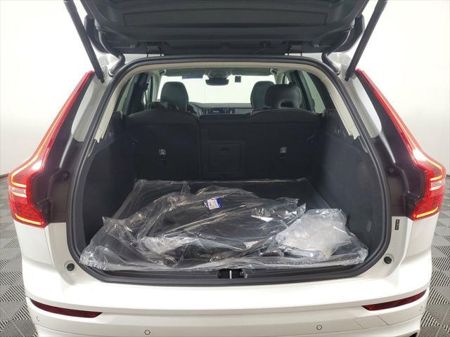 new 2025 Volvo XC60 car, priced at $49,545